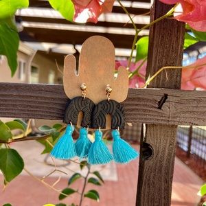 Handmade Polymerclay black rainbow earrings